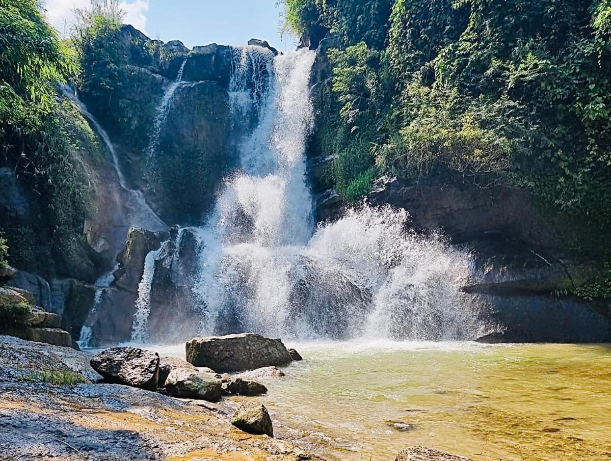 Hotel Nam Ly Retreat Hà Giang Zewnętrze zdjęcie
